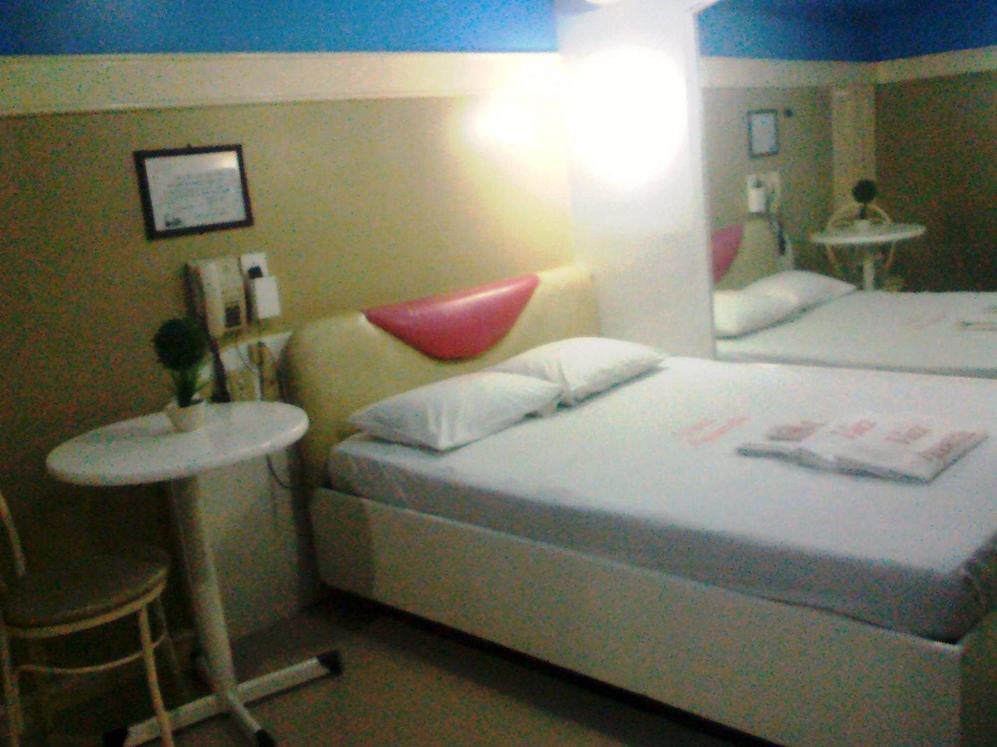Vista Apartelle Makati City Ngoại thất bức ảnh