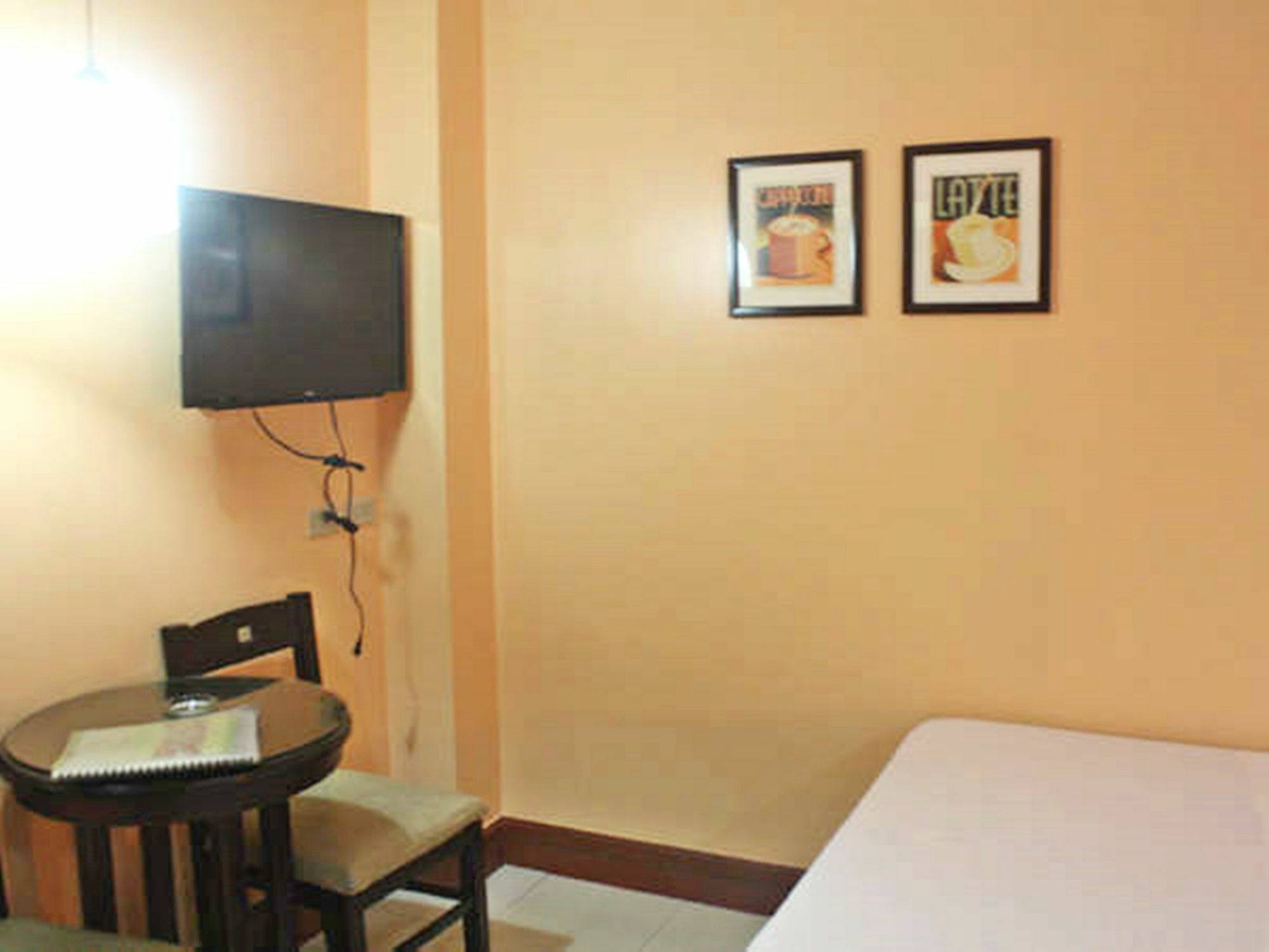 Vista Apartelle Makati City Ngoại thất bức ảnh
